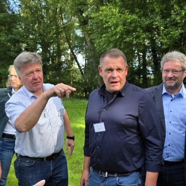 Frau Hoolt, jetzt Gnielinski, Thomas Forster, Frank Veenhuis, André Kudlik